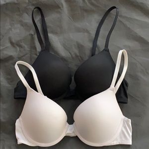 Victoria Secret Pink push up t-shirt bra